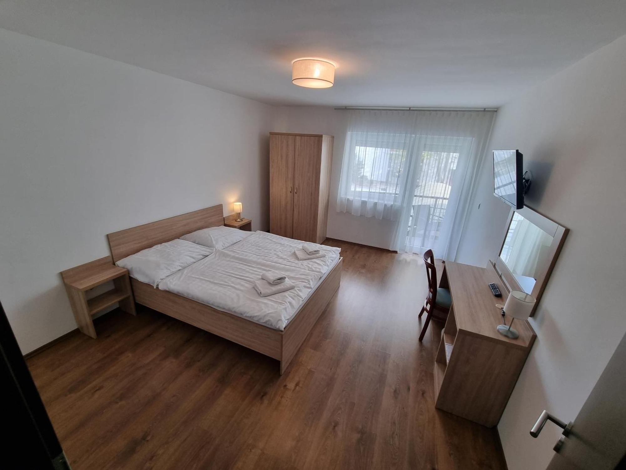 Adam Apartmanhaz Siófok Værelse billede
